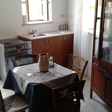Christiana's Stone Apartment *