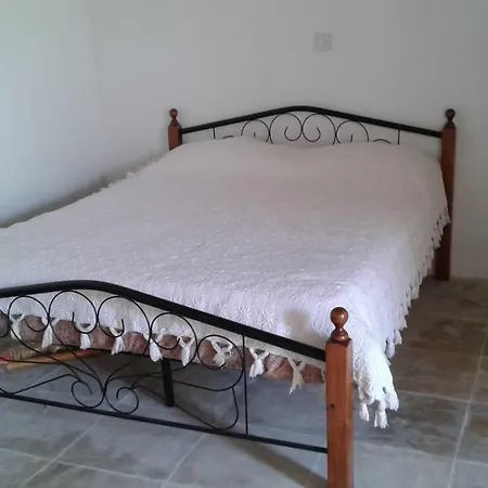 דירה Christiana's Stone פאנו לפקארה