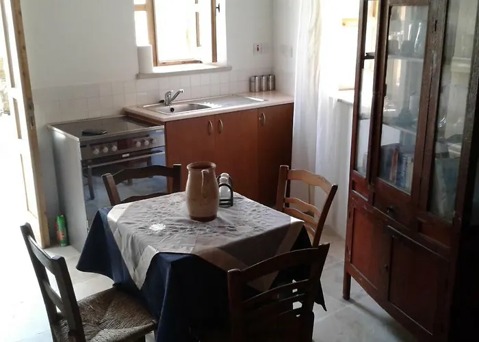 Christiana's Stone Apartmán *